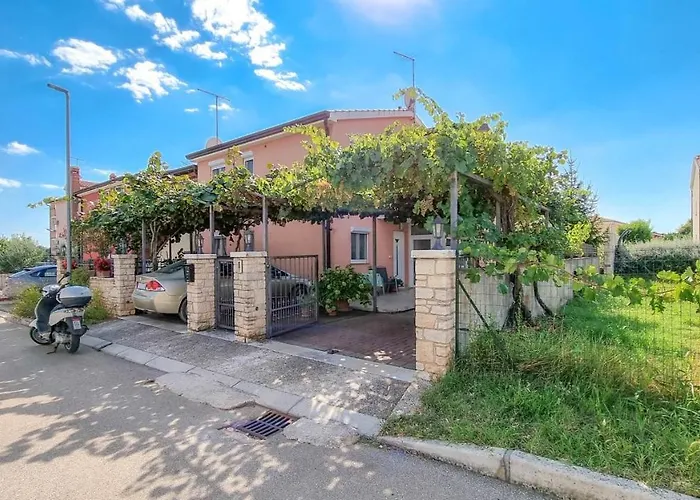 Stelia Novigrad Istria