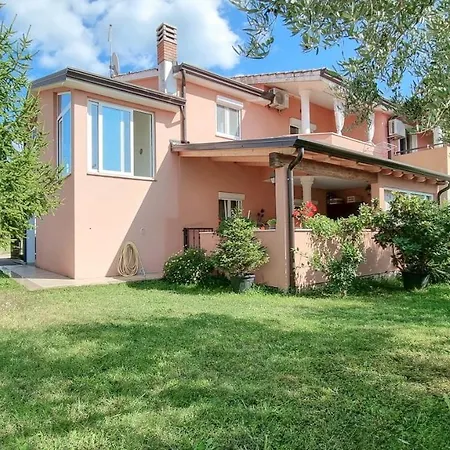 Apartment Stelia *